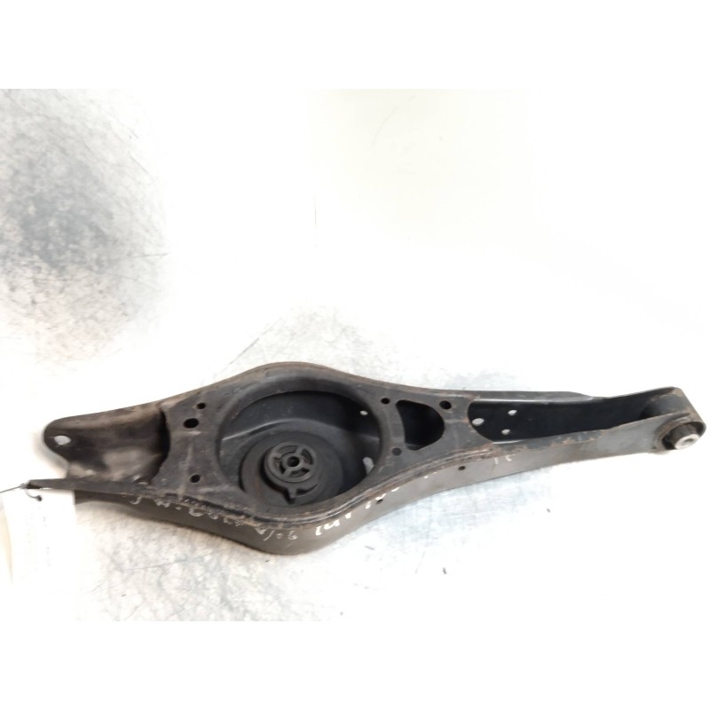 Recambio de brazo suspension inferior trasero izquierdo para volkswagen golf v berlina (1k1) 1.9 tdi referencia OEM IAM   