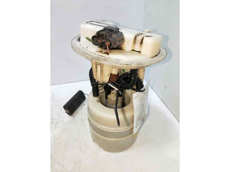 Recambio de bomba combustible para renault clio iii 1.2 16v referencia OEM IAM  AFORADOR 