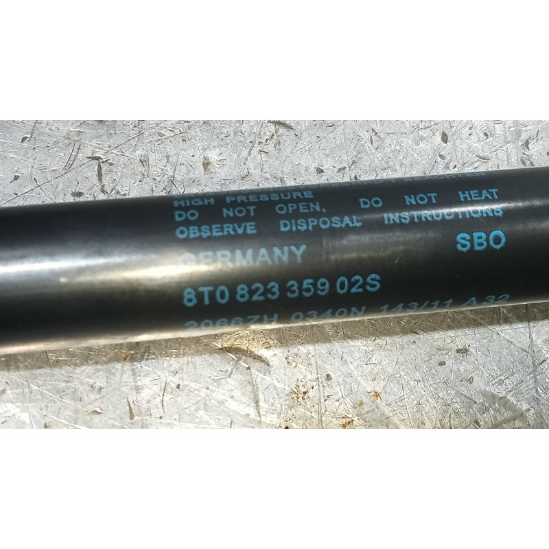 Recambio de amortiguadores capo para audi a4 ber. (b8) 2.0 16v tdi referencia OEM IAM 8T082335902S  