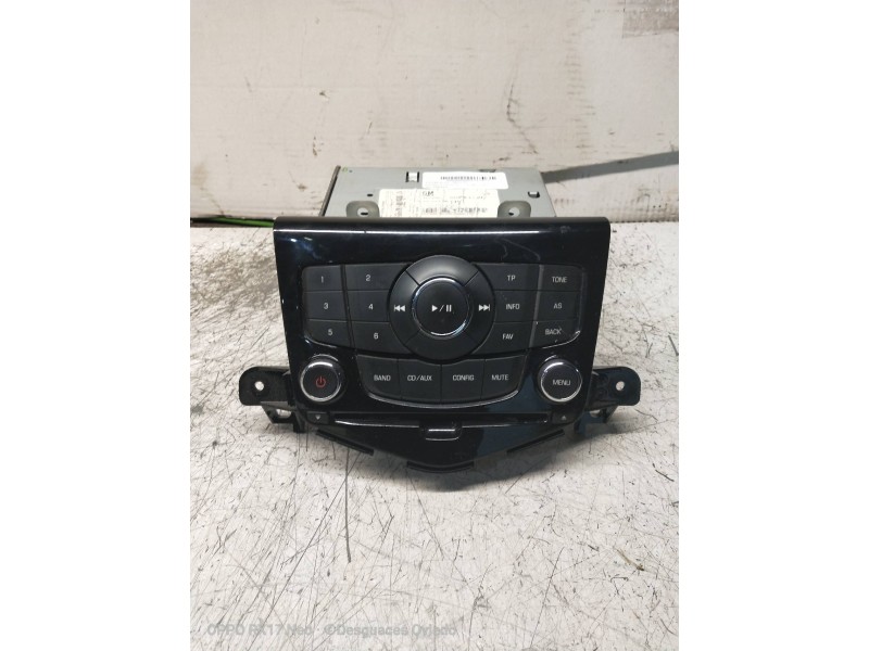 Recambio de sistema audio / radio cd para chevrolet cruze ls referencia OEM IAM 96948426 20854720 