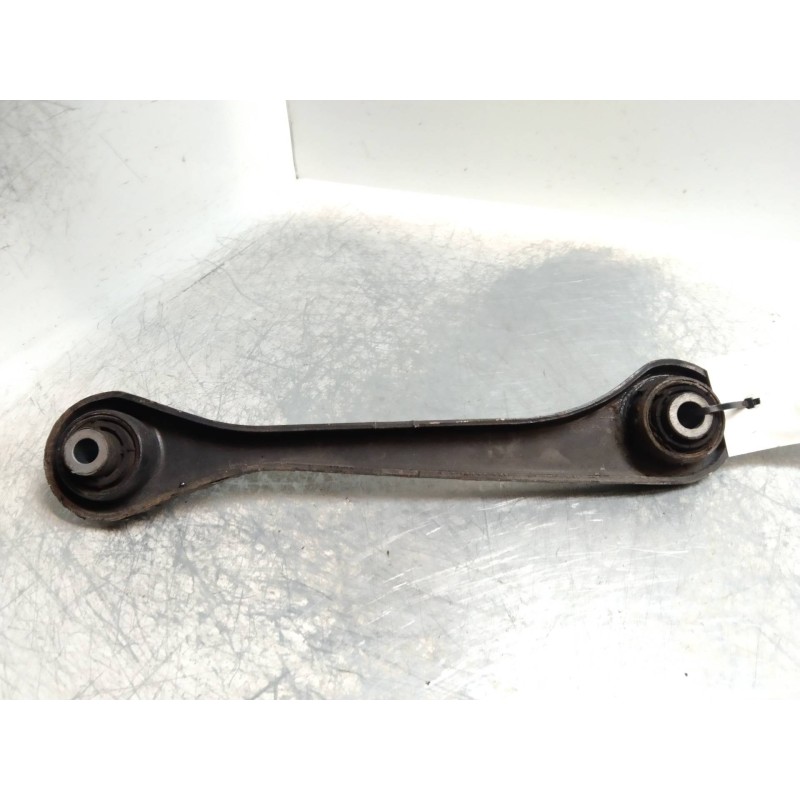 Recambio de brazo suspension inferior trasero derecho para volkswagen golf v berlina (1k1) gti referencia OEM IAM   
