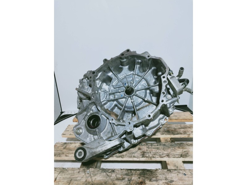 Recambio de caja cambios para toyota corolla touring sports (e21) hybrid business referencia OEM IAM A05153 1910244 