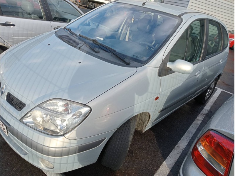 renault scenic (ja..) del año 2002