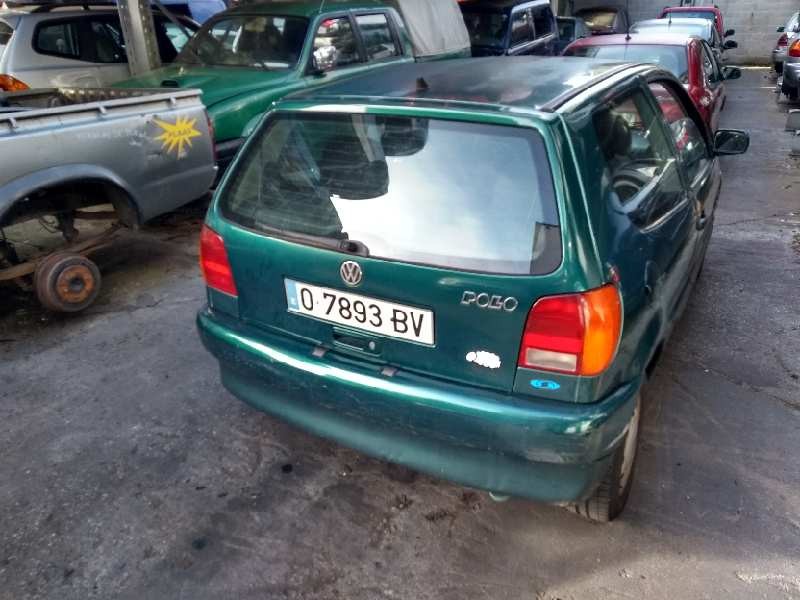volkswagen polo berlina (6n1) del año 1997