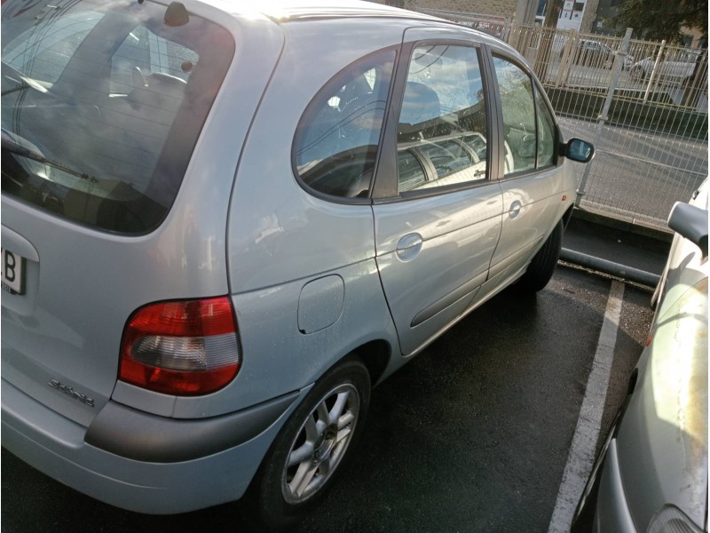 renault scenic (ja..) del año 2002