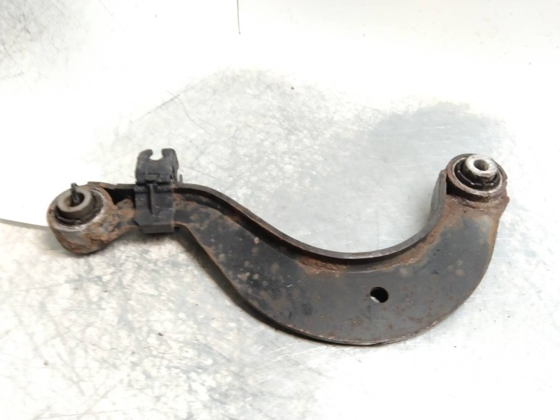 Recambio de brazo suspension superior trasero derecho para volkswagen golf vi (5k1) gti referencia OEM IAM   
