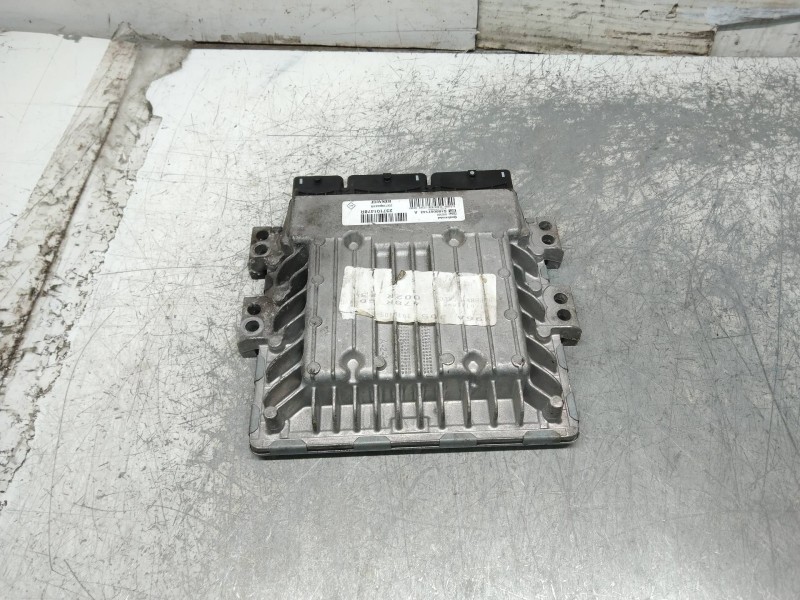 Recambio de centralita motor uce para renault scenic iii emotion referencia OEM IAM S180067143A 237101478R 237100037R SID305