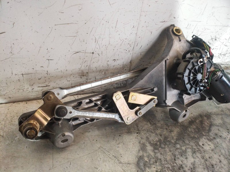 Recambio de motor limpia delantero para mercedes clase cl (w215) coupe 600 (215.378) referencia OEM IAM 0390241435  2208200742