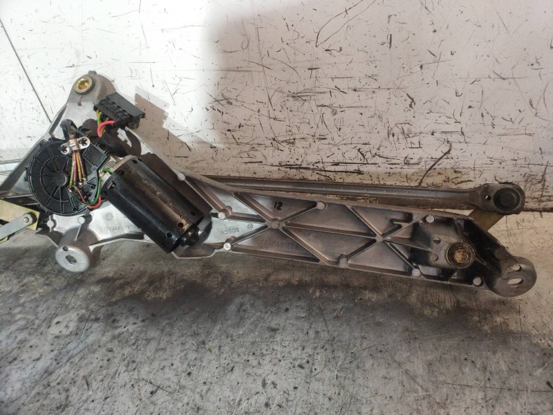Recambio de motor limpia delantero para mercedes clase cl (w215) coupe 600 (215.378) referencia OEM IAM 0390241435  2208200742