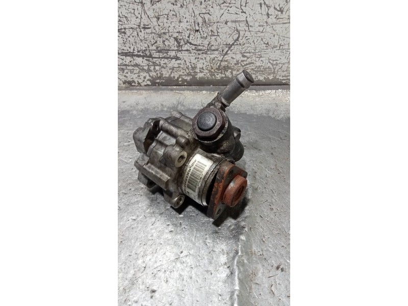 Recambio de bomba direccion para bmw serie 1 berlina (e81/e87) 120d referencia OEM IAM   