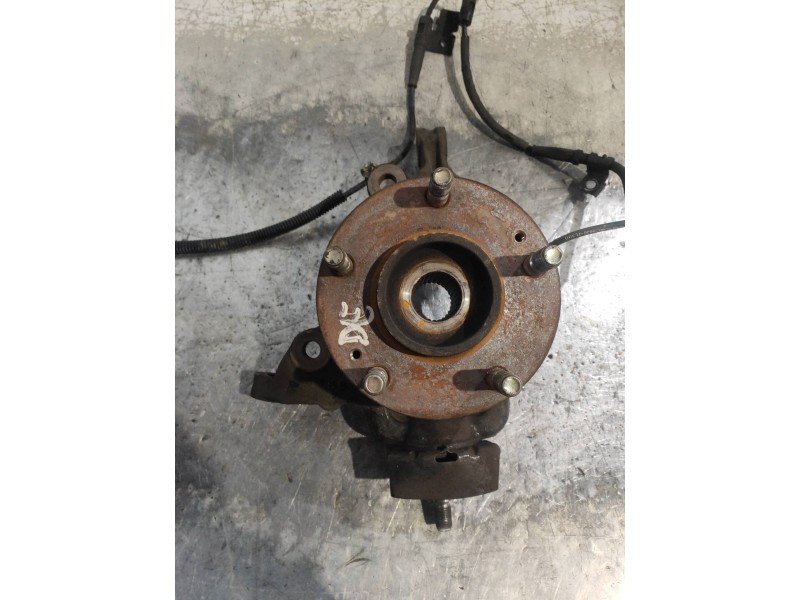 Recambio de mangueta delantera derecha para hyundai i30cw classic referencia OEM IAM   