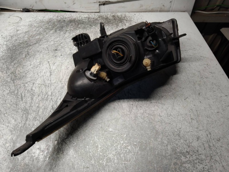 Recambio de faro derecho para chevrolet cruze ls referencia OEM IAM   