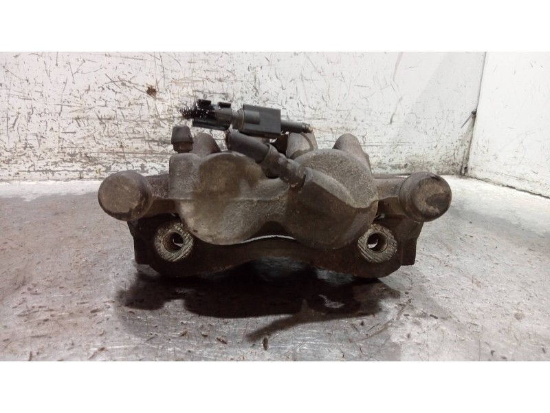 Recambio de pinza freno delantera izquierda para hyundai sonata (nf) 2.0 crdi comfort ii referencia OEM IAM   