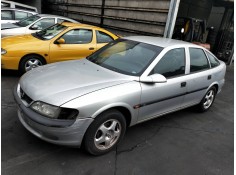 opel vectra b berlina del año 1998