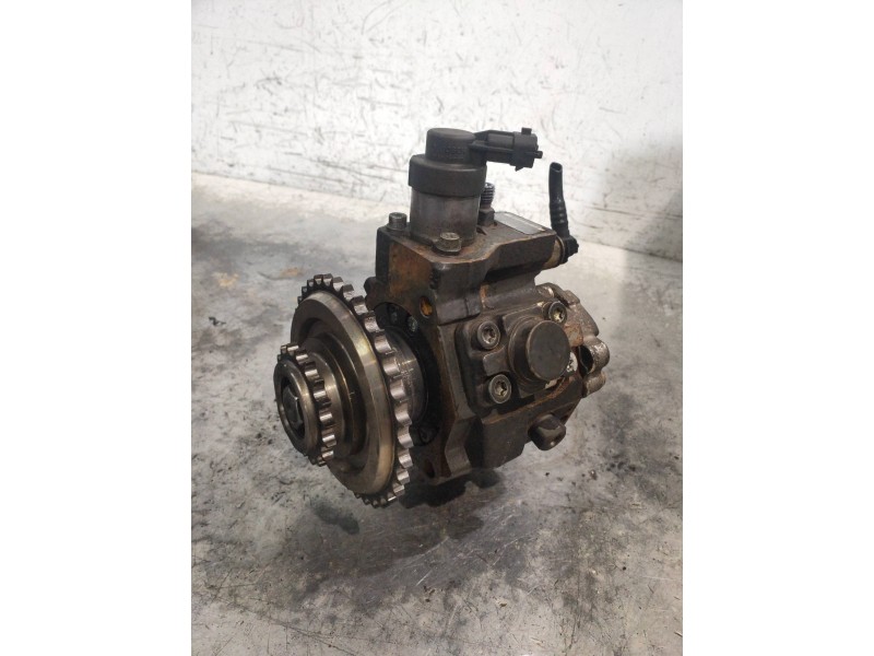 Recambio de bomba inyeccion para hyundai i30cw classic referencia OEM IAM 0445010206 331002A420 