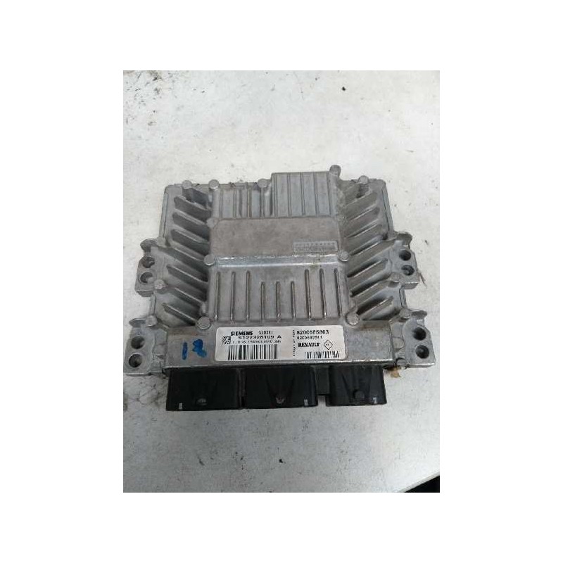 Recambio de centralita motor uce para renault megane ii familiar 1.5 dci diesel referencia OEM IAM S122326109A 8200565863 820059