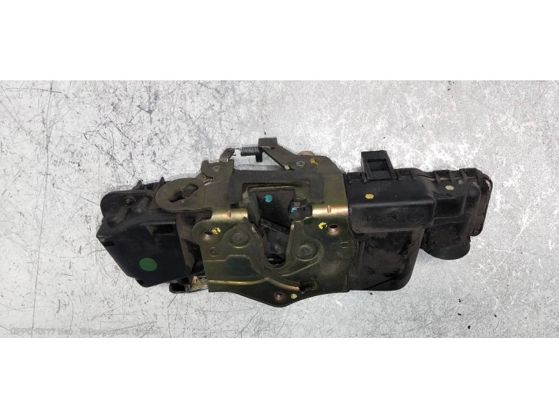 Recambio de motor cierre centralizado delantero derecho para fiat stilo (192) 1.9 jtd / 1.9 jtd 115 active referencia OEM IAM   