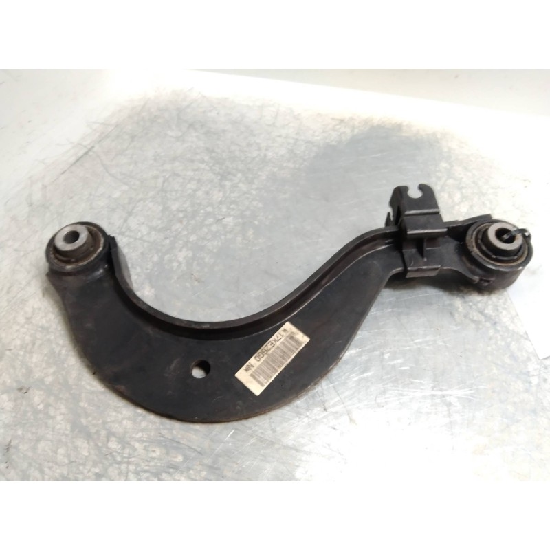 Recambio de brazo suspension superior trasero derecho para volkswagen passat berlina (3c2) advance referencia OEM IAM   