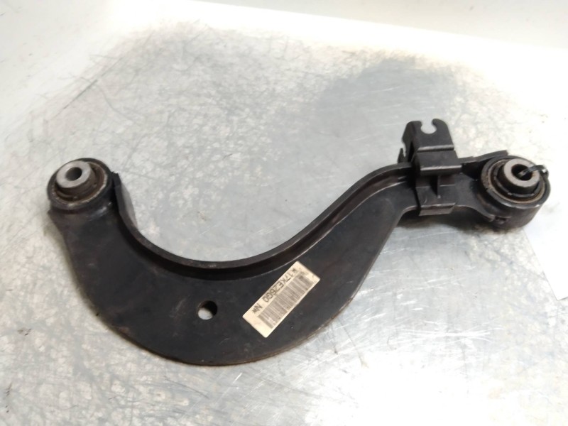 Recambio de brazo suspension superior trasero derecho para volkswagen passat berlina (3c2) advance referencia OEM IAM   