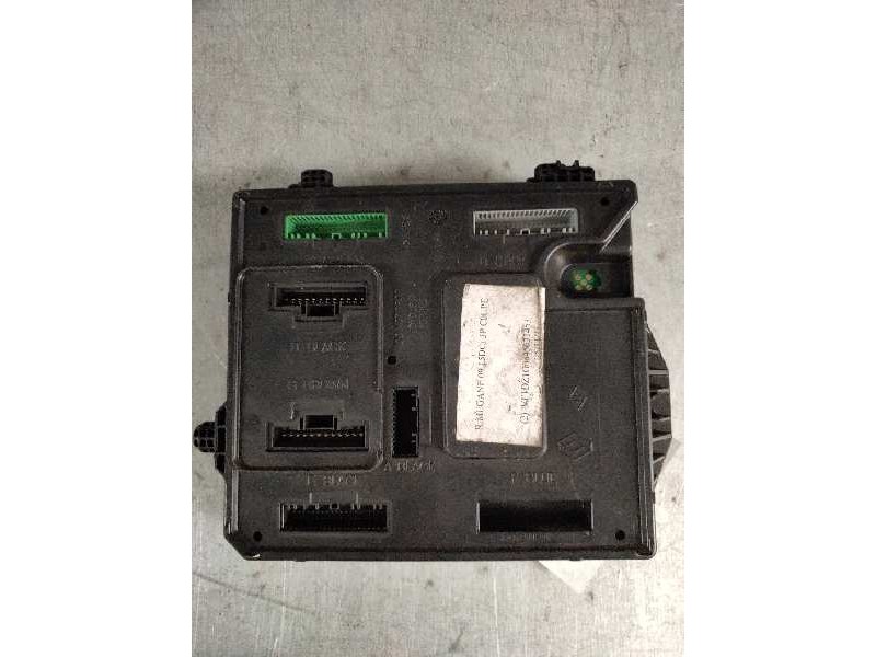 Recambio de caja reles / fusibles para renault megane iii coupe 1.5 dci diesel fap referencia OEM IAM A2C53284891  