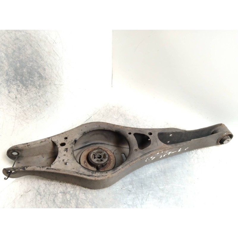 Recambio de brazo suspension inferior trasero derecho para volkswagen passat berlina (3c2) 2.0 tdi referencia OEM IAM   