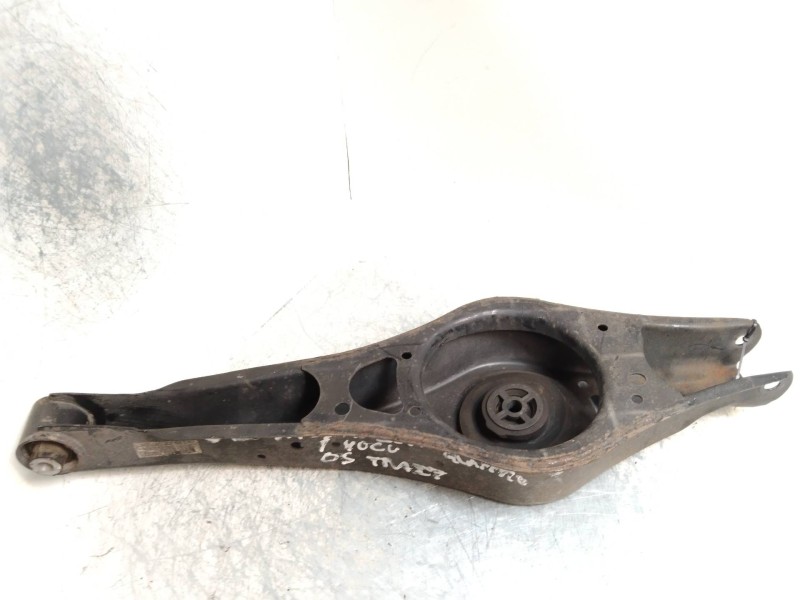 Recambio de brazo suspension inferior trasero izquierdo para volkswagen passat variant (3c5) 2.0 tdi referencia OEM IAM   