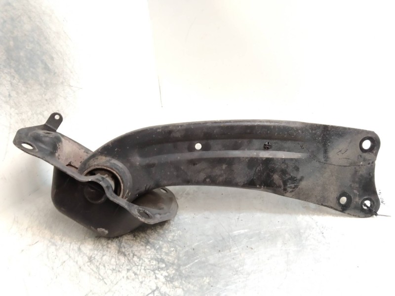 Recambio de brazo suspension superior trasero derecho para volkswagen passat variant (3c5) advance referencia OEM IAM   