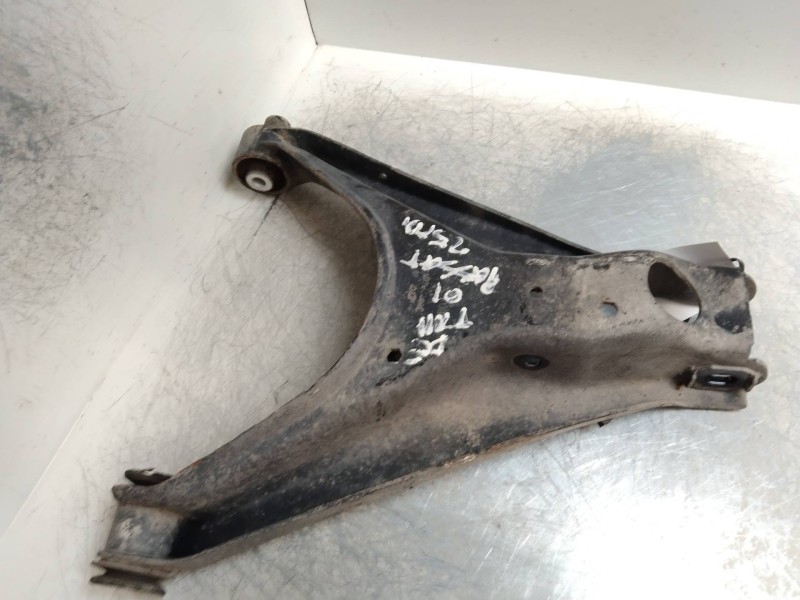 Recambio de brazo suspension superior trasero derecho para volkswagen passat berlina (3b3) 2.5 v6 tdi referencia OEM IAM   