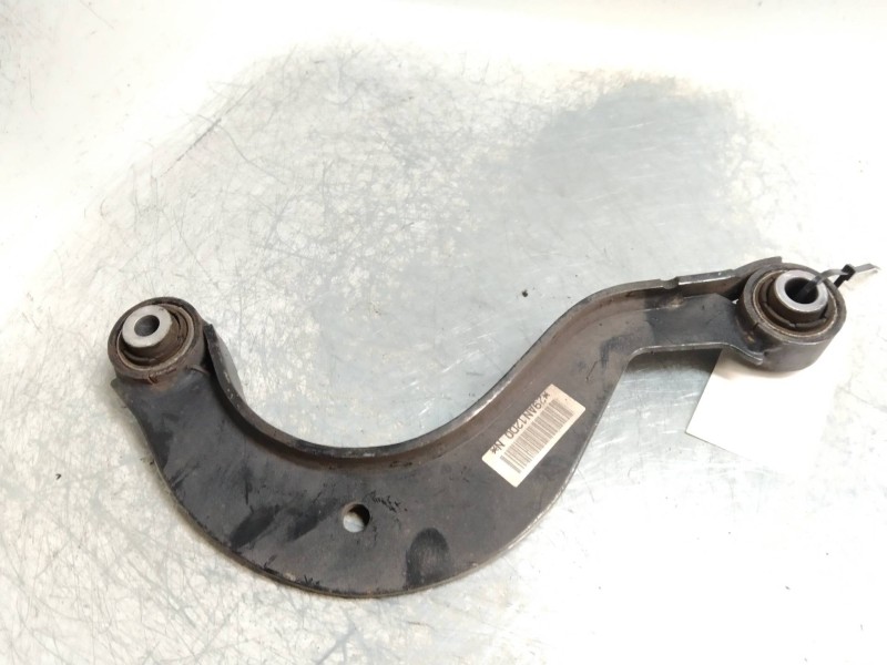 Recambio de brazo suspension superior trasero izquierdo para volkswagen passat variant (3c5) 2.0 tdi referencia OEM IAM   