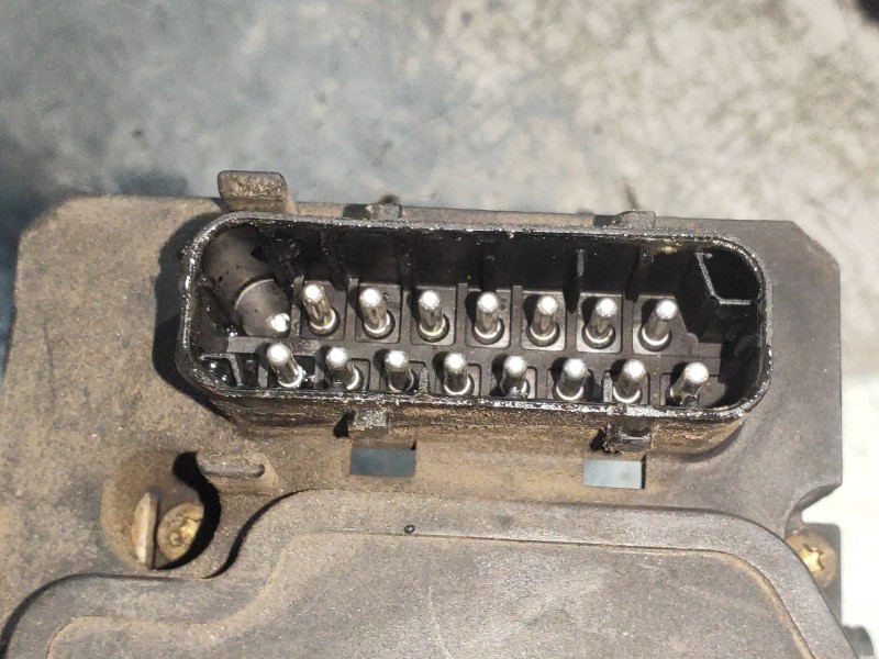 Recambio de abs para mercedes clase cl (w215) coupe 600 (215.378) referencia OEM IAM 0265202444 A0044314612 