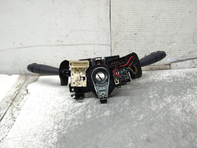 Recambio de mando luces para renault clio ii fase i (b/cbo) 1.9 d referencia OEM IAM   
