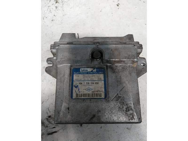 Recambio de centralita motor uce para renault clio ii fase i (b/cbo) 1.9 diesel referencia OEM IAM R04080009D HOM7700104956 7700 Recambio de centralita motor uce para renault clio ii fase i (b/cbo) 1.9 diesel referencia OEM IAM R04080009D HOM7700104956 7700