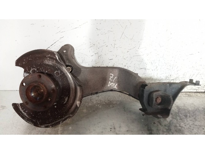 Recambio de mangueta trasera izquierda para mini countryman (r60) one d referencia OEM IAM 9805657  