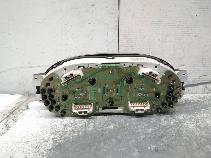 Recambio de cuadro instrumentos para renault clio ii fase i (b/cbo) 1.9 d referencia OEM IAM 7700410431G 216158586B 