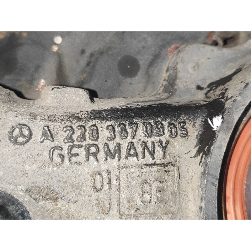 Recambio de mangueta trasera izquierda para mercedes clase cl (w215) coupe 600 (215.378) referencia OEM IAM A2203570905  2203521