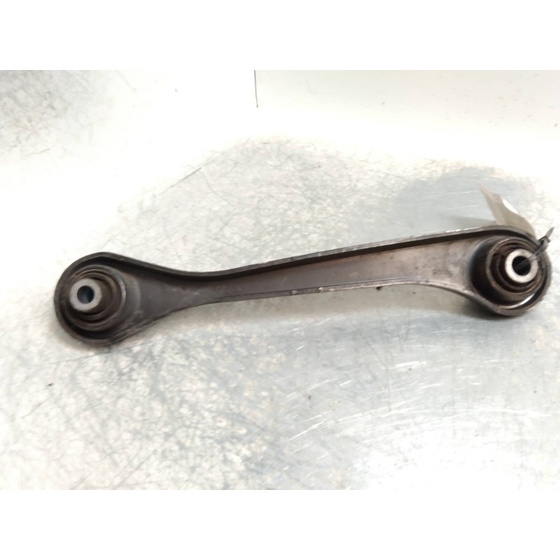 Recambio de brazo suspension inferior trasero izquierdo para volkswagen passat variant (3c5) 2.0 tdi referencia OEM IAM   
