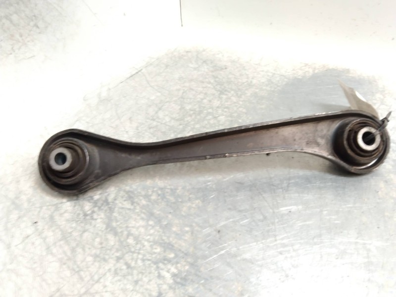 Recambio de brazo suspension inferior trasero izquierdo para volkswagen passat variant (3c5) 2.0 tdi referencia OEM IAM   