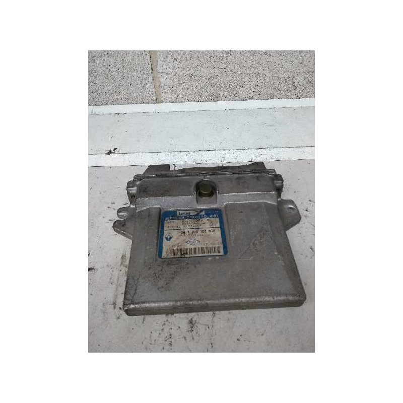 Recambio de centralita motor uce para renault clio ii fase i (b/cbo) 1.9 diesel referencia OEM IAM R04080009F HOM7700104956 7700