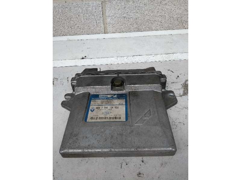 Recambio de centralita motor uce para renault clio ii fase i (b/cbo) referencia OEM IAM R04080009F HOM7700104956 7700111205 8076 Recambio de centralita motor uce para renault clio ii fase i (b/cbo) referencia OEM IAM R04080009F HOM7700104956 7700111205 8076