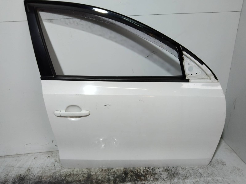 Recambio de puerta delantera derecha para hyundai i30cw classic referencia OEM IAM   5P