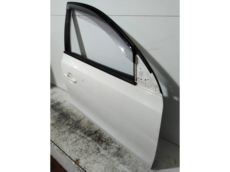 Recambio de puerta delantera derecha para hyundai i30cw classic referencia OEM IAM   5P