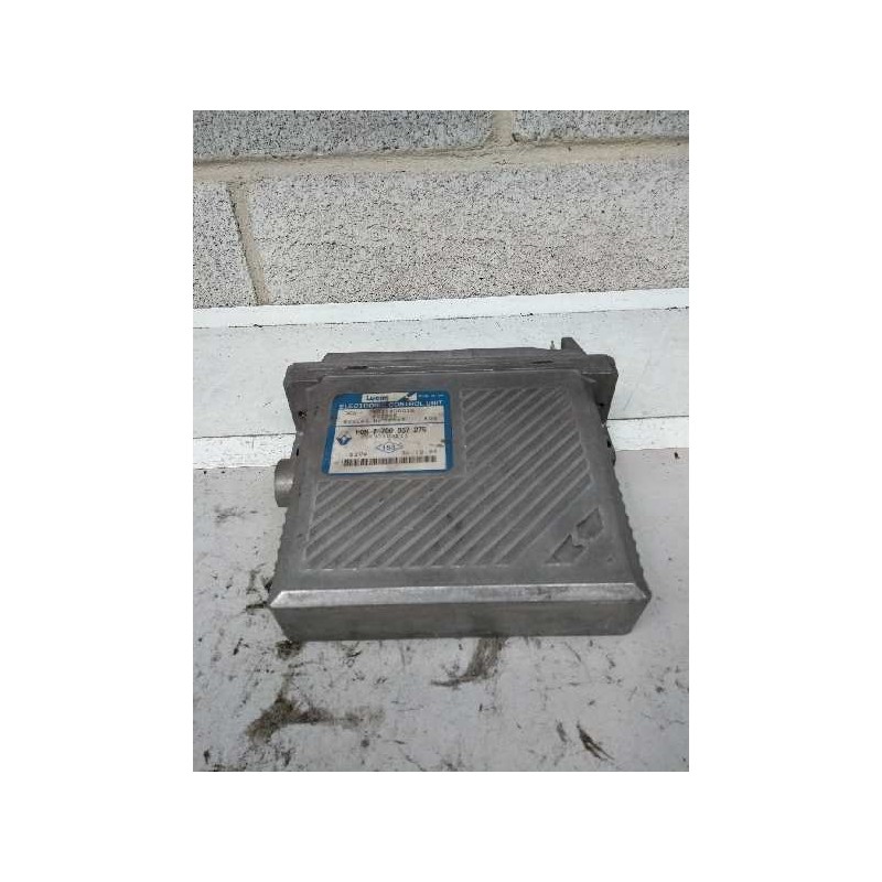 Recambio de centralita motor uce para renault megane i classic (la0) 1.9 turbodiesel referencia OEM IAM R04080001G HOM7700867275