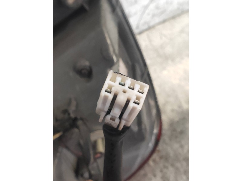 Recambio de piloto trasero derecho para hyundai i30cw classic referencia OEM IAM 924022R1  