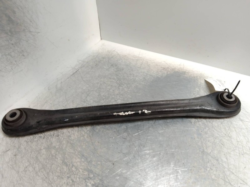 Recambio de tirante trasero izquierdo para volkswagen touareg (7la) 3.2 v6 24v referencia OEM IAM   
