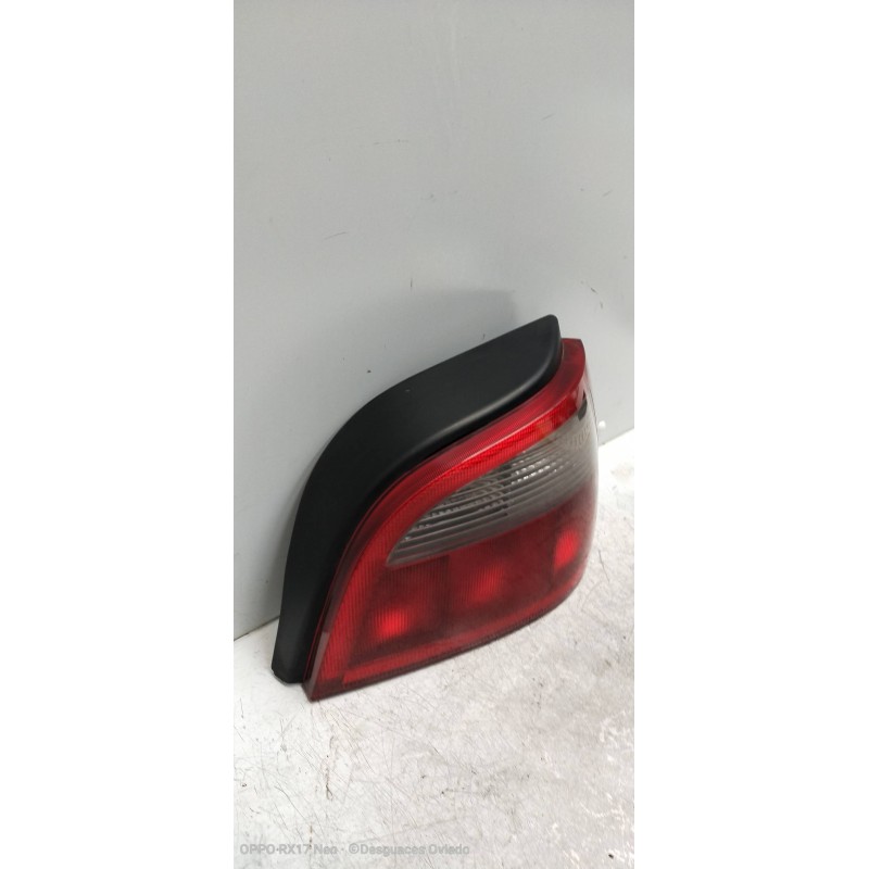 Recambio de piloto trasero derecho para renault megane i fase 2 berlina (ba0) 1.9 dci expression referencia OEM IAM   