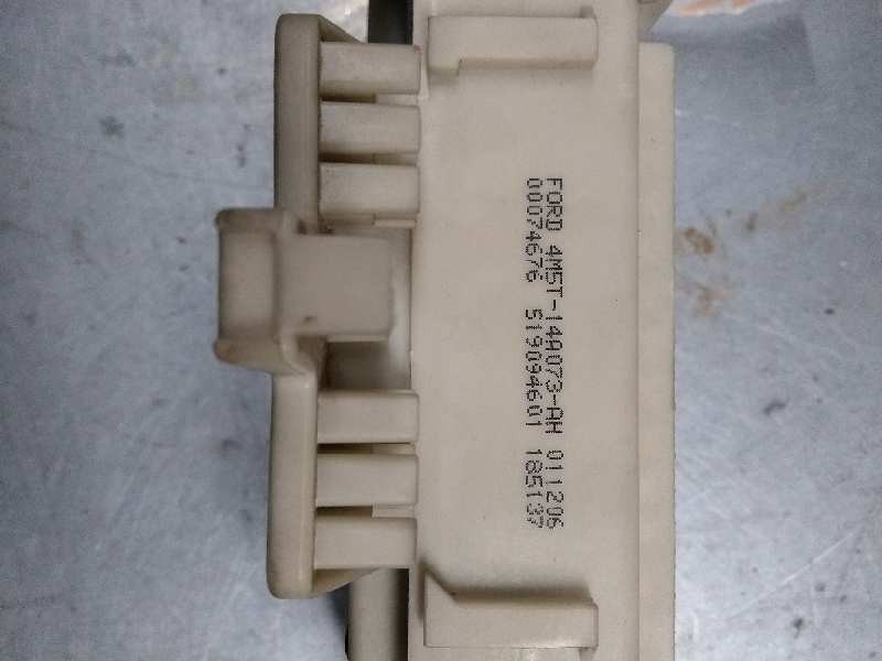 Recambio de caja reles / fusibles para ford focus c-max (cap) 1.6 tdci cat referencia OEM IAM 6M5T14014ARA F1790C 