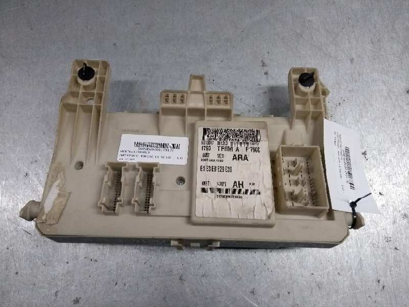 Recambio de caja reles / fusibles para ford focus c-max (cap) 1.6 tdci cat referencia OEM IAM 6M5T14014ARA F1790C 