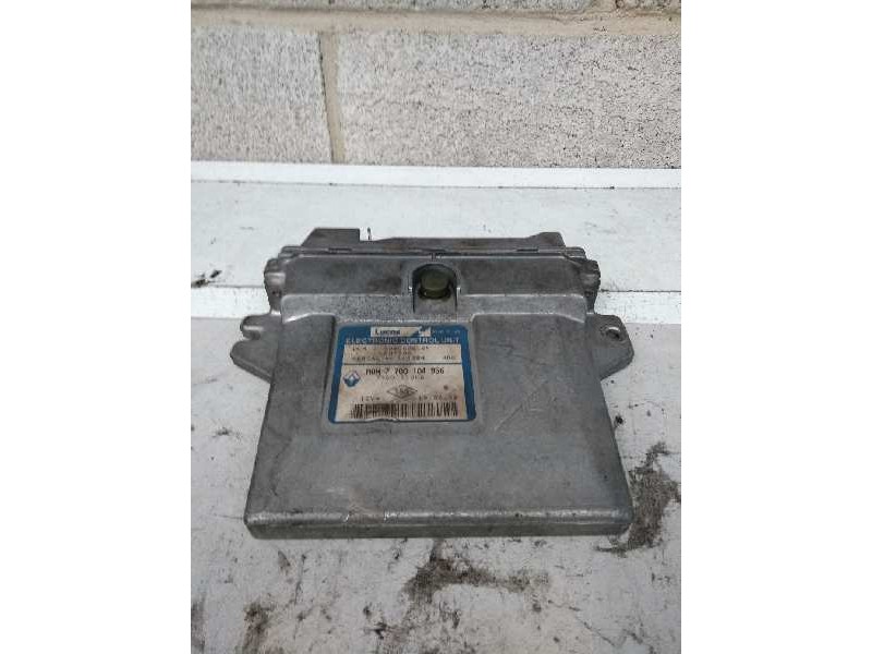 Recambio de centralita motor uce para renault kangoo (f/kc0) referencia OEM IAM R04080012H HOM7700104956 7700111206 80759K