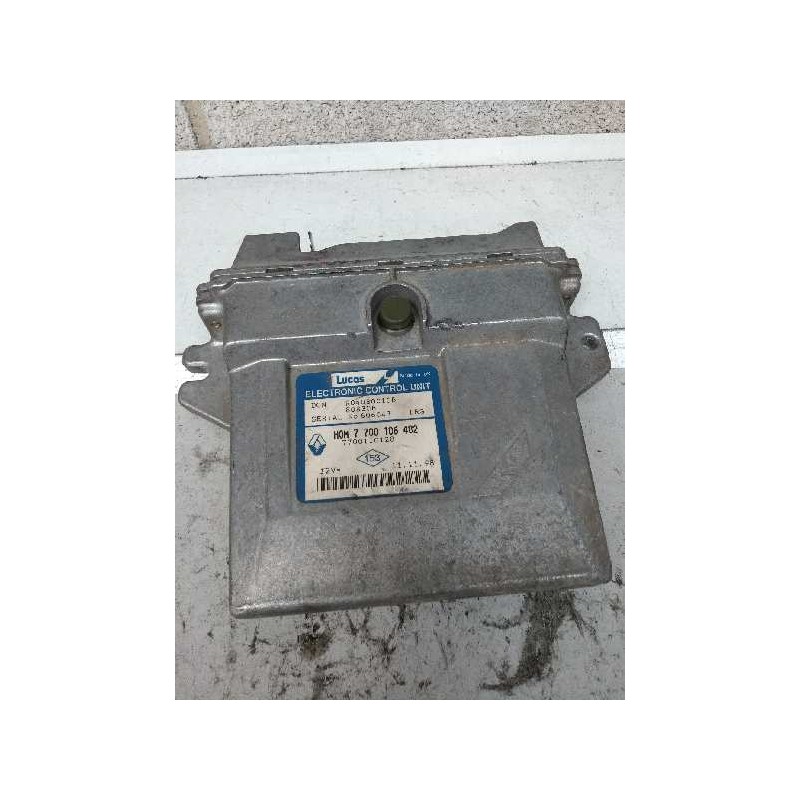 Recambio de centralita motor uce para renault trafic (desde 5.89) referencia OEM IAM R04080016B HOM7700106482 7700110128 80830B