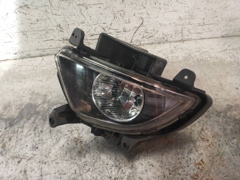 Recambio de faro antiniebla izquierdo para hyundai i30cw classic referencia OEM IAM   